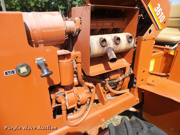 image for item DD8365 1994 Ditch Witch 3610D trencher