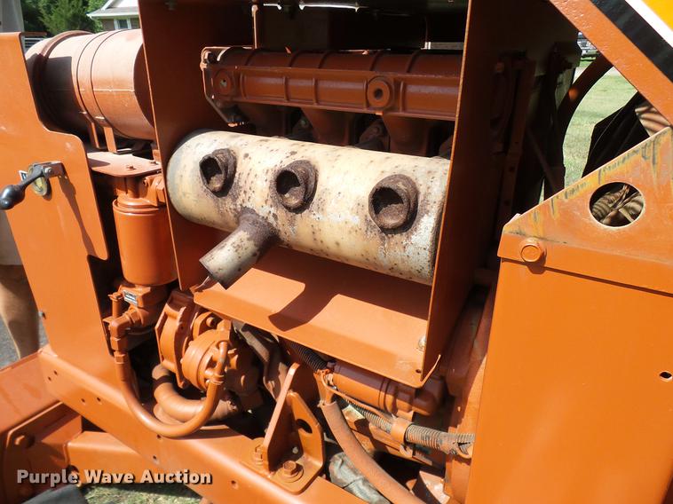 image for item DD8365 1994 Ditch Witch 3610D trencher