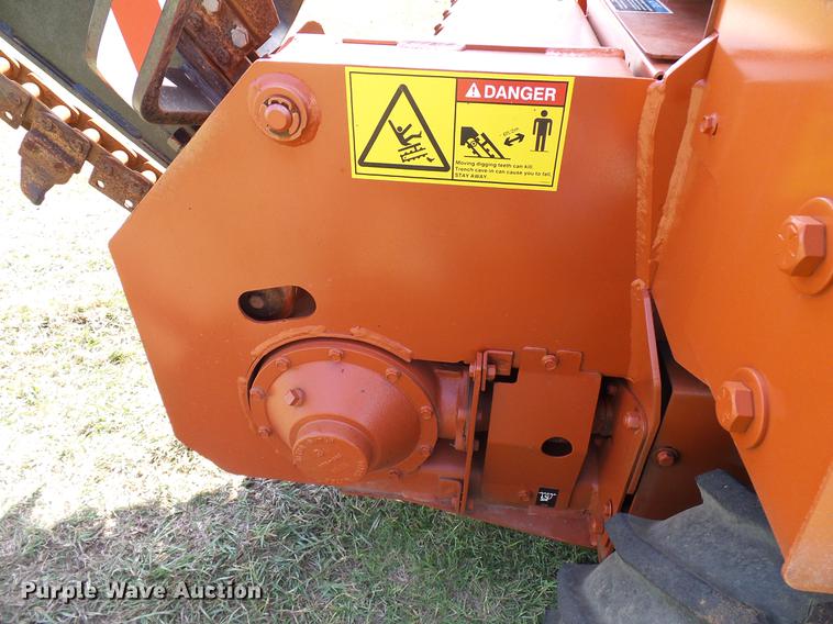 image for item DD8365 1994 Ditch Witch 3610D trencher