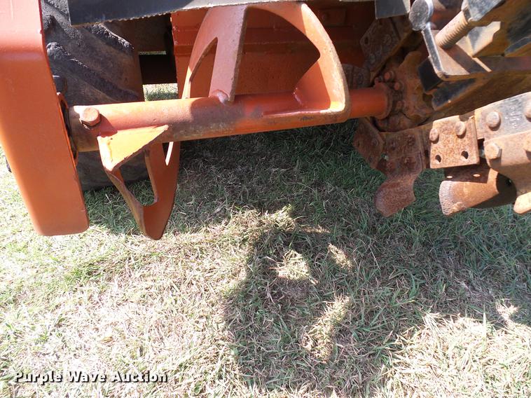 image for item DD8365 1994 Ditch Witch 3610D trencher