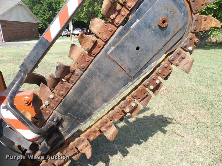 image for item DD8365 1994 Ditch Witch 3610D trencher
