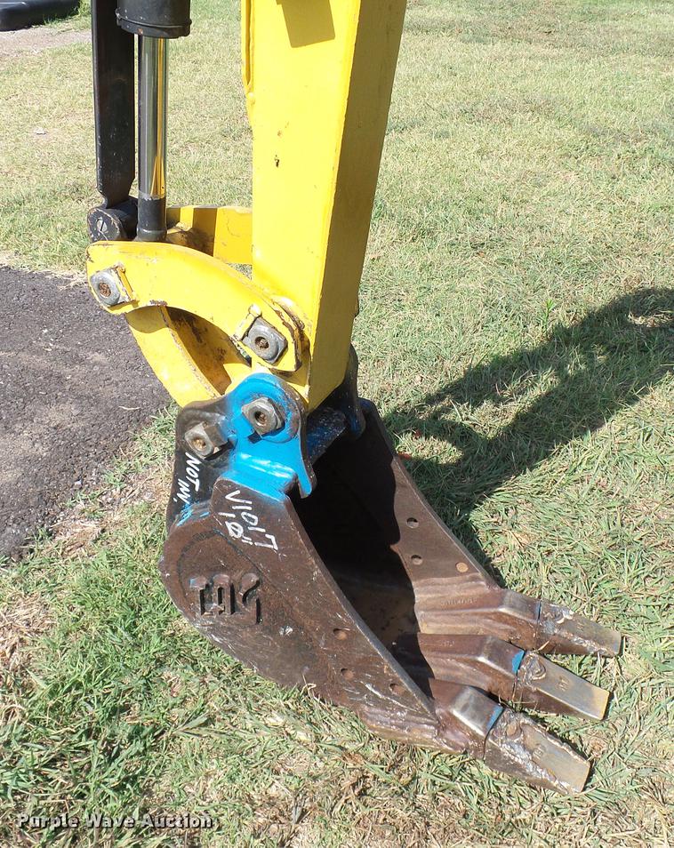 image for item DD8366 2013 Yanmar VI017 mini excavator