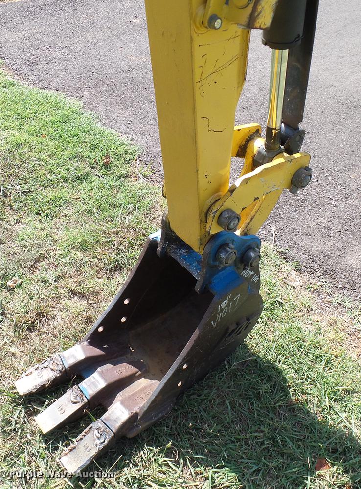 image for item DD8366 2013 Yanmar VI017 mini excavator