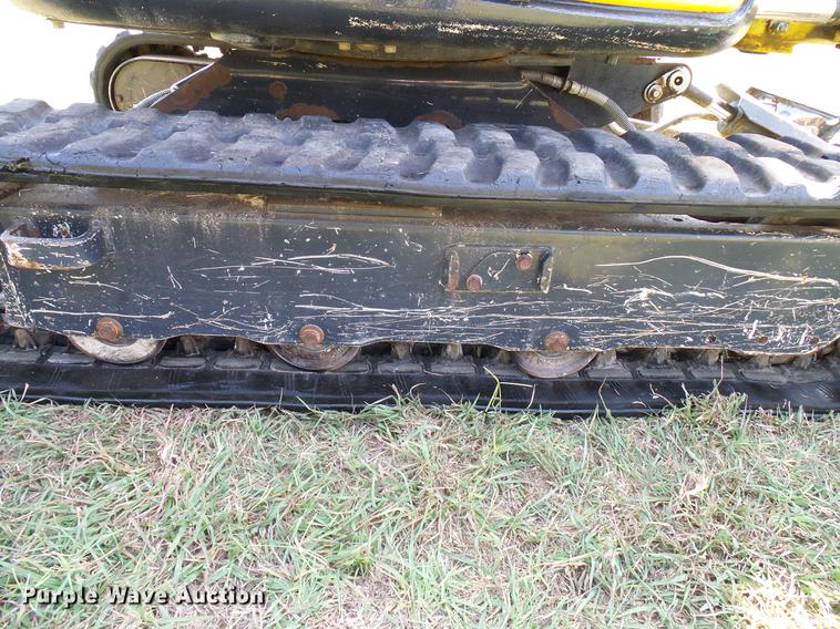 image for item DD8366 2013 Yanmar VI017 mini excavator