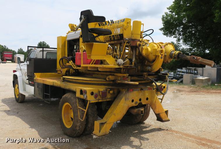 image for item DE3785 1975 GMC 6000 digger derrick truck