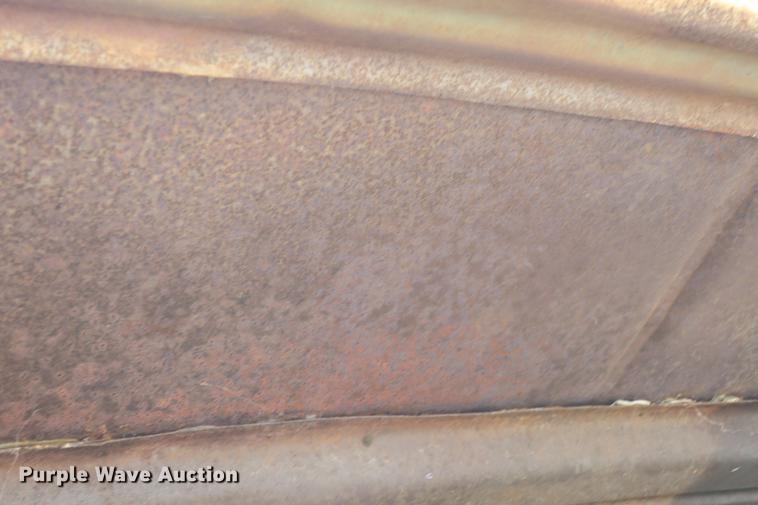 image for item DE3785 1975 GMC 6000 digger derrick truck