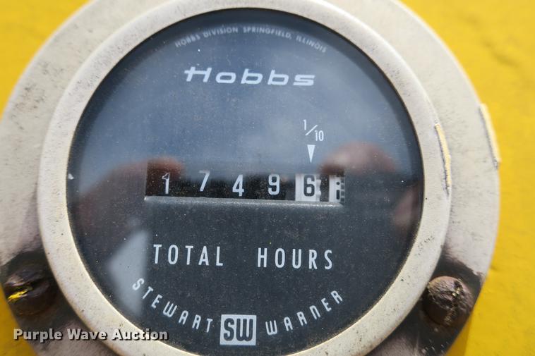 image for item DE3785 1975 GMC 6000 digger derrick truck