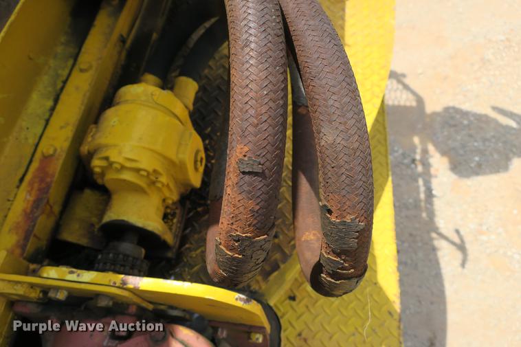 image for item DE3785 1975 GMC 6000 digger derrick truck