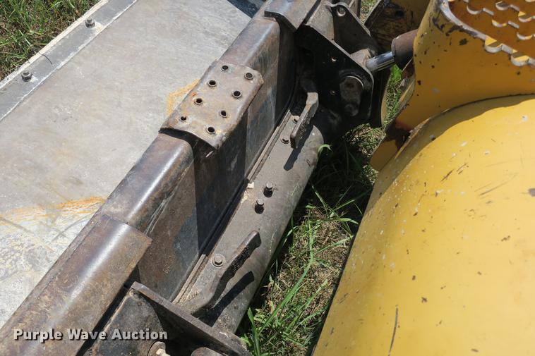 image for item DE3789 2005 Caterpillar 287B skid steer