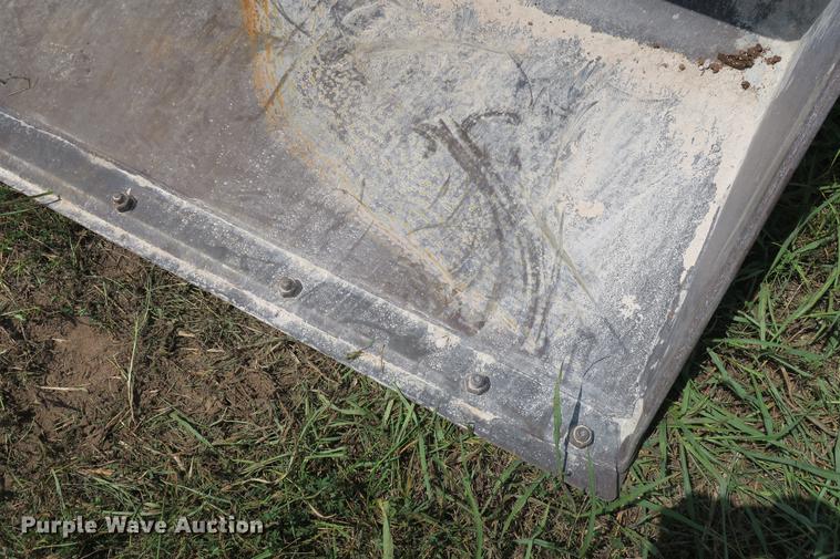 image for item DE3789 2005 Caterpillar 287B skid steer