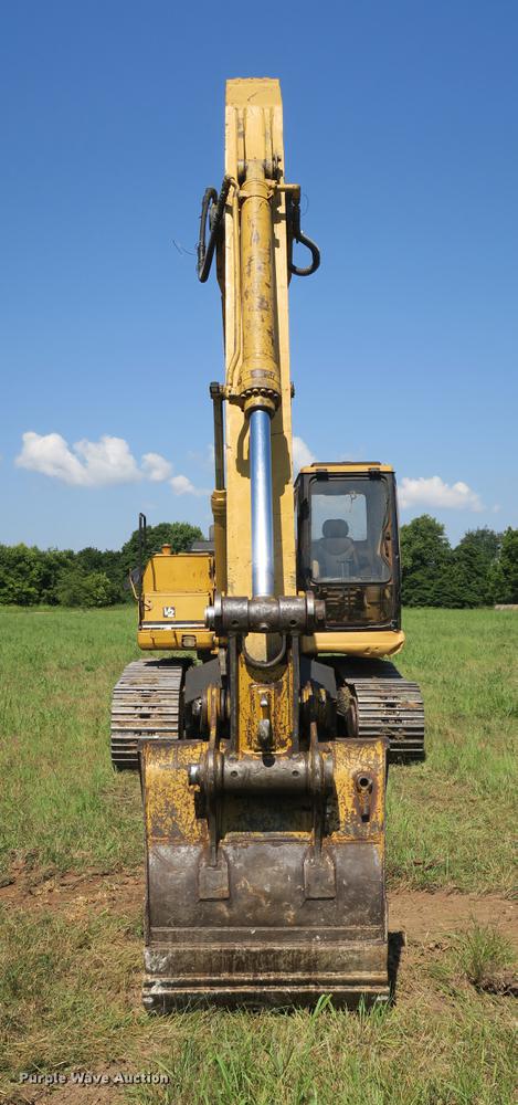 image for item DE3790 1996 Caterpillar 320 excavator