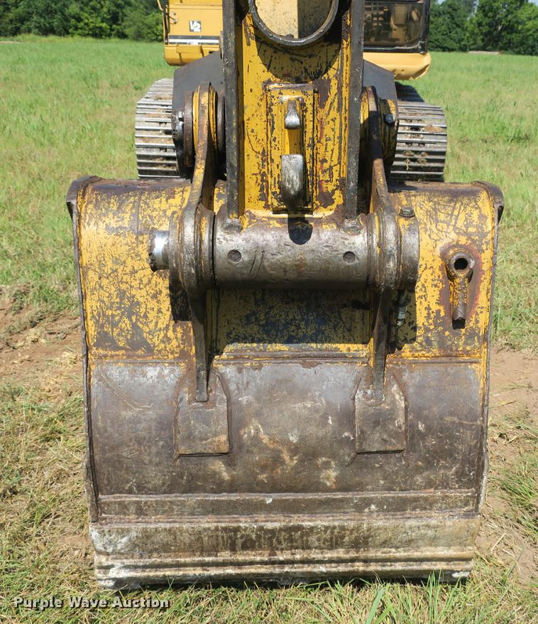 image for item DE3790 1996 Caterpillar 320 excavator
