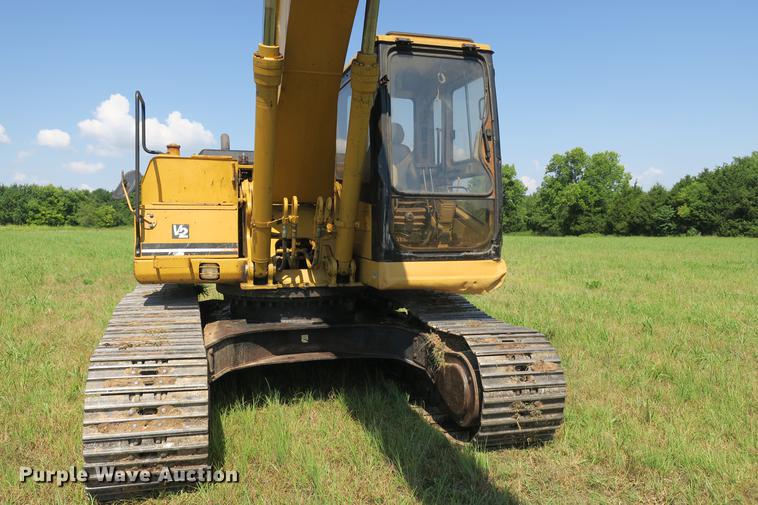 image for item DE3790 1996 Caterpillar 320 excavator