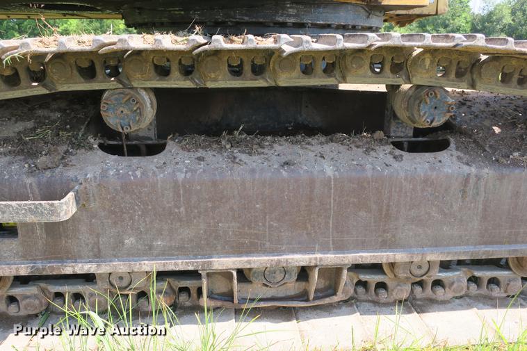 image for item DE3790 1996 Caterpillar 320 excavator