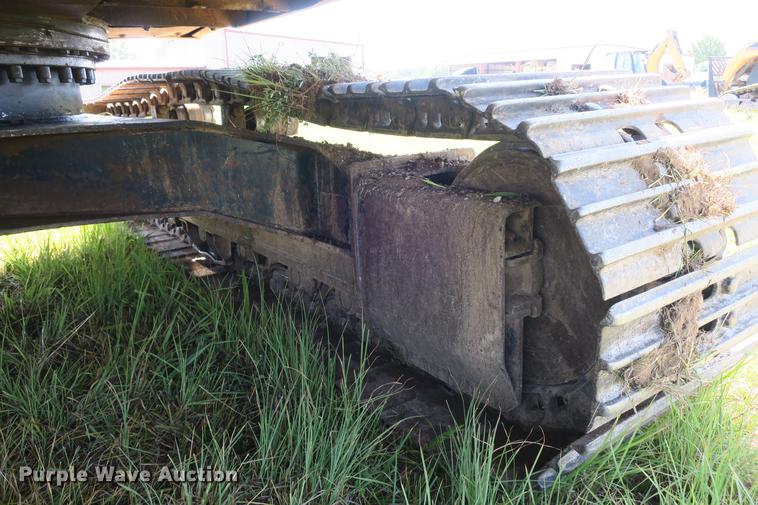 image for item DE3790 1996 Caterpillar 320 excavator