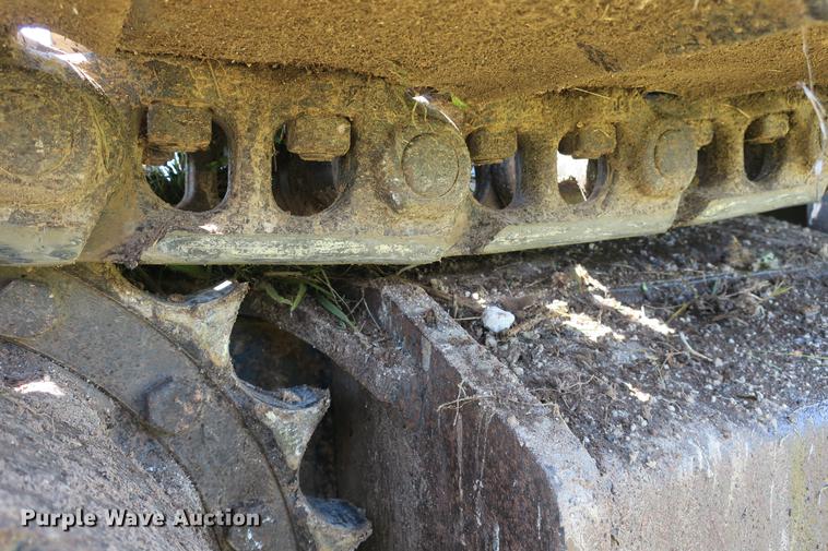 image for item DE3790 1996 Caterpillar 320 excavator