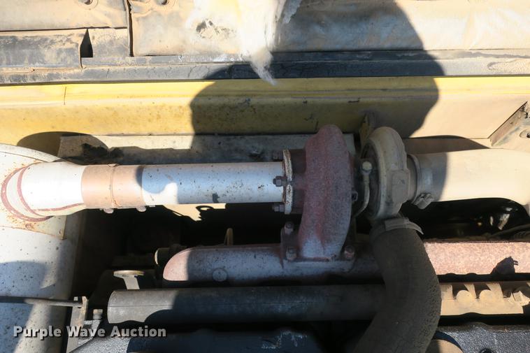 image for item DE3790 1996 Caterpillar 320 excavator