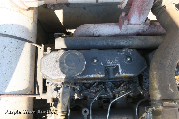 image for item DE3790 1996 Caterpillar 320 excavator