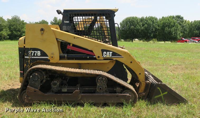 image for item DE3791 2005 Caterpillar 277B skid steer