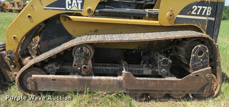 image for item DE3791 2005 Caterpillar 277B skid steer