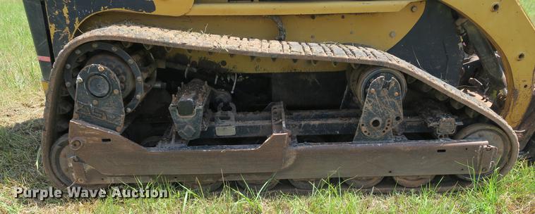 image for item DE3791 2005 Caterpillar 277B skid steer