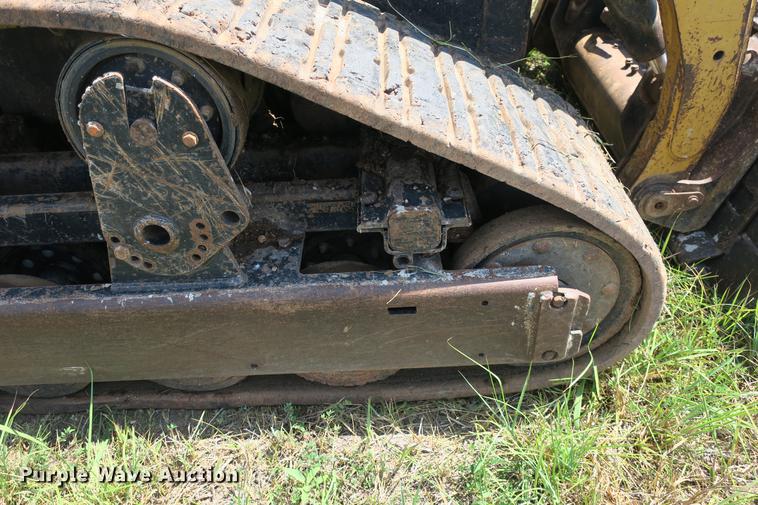 image for item DE3791 2005 Caterpillar 277B skid steer