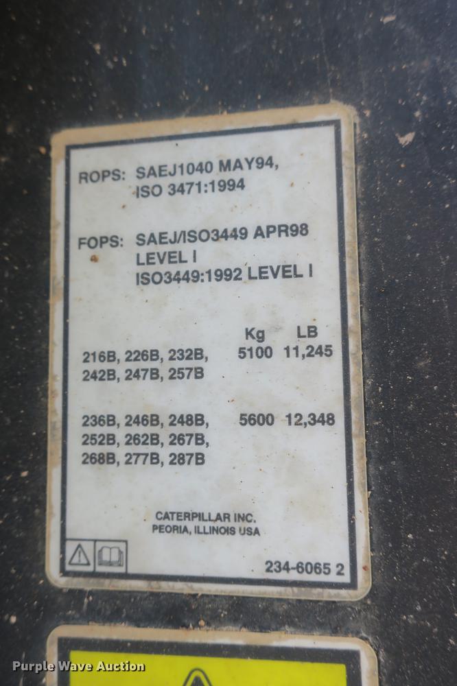 image for item DE3791 2005 Caterpillar 277B skid steer