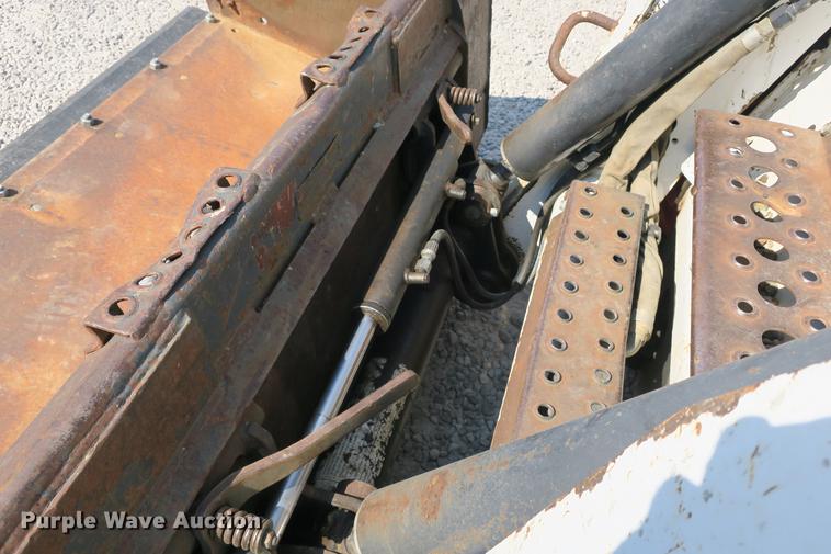 image for item DE3795 2007 Bobcat S250 skid steer