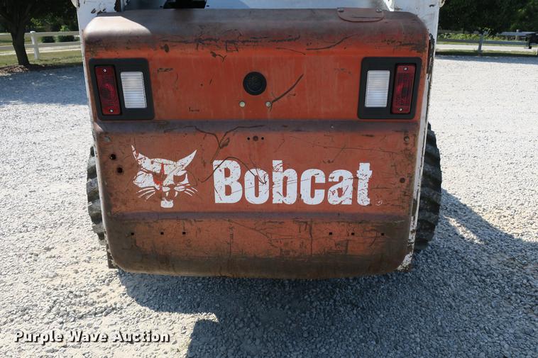 image for item DE3795 2007 Bobcat S250 skid steer