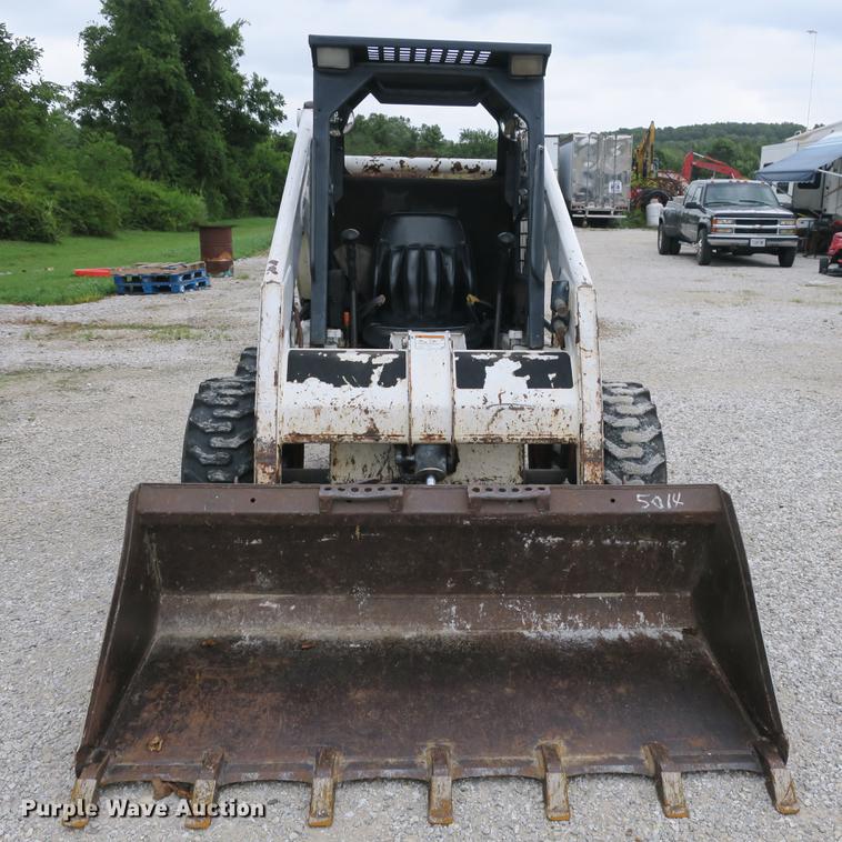 image for item DE3796 1999 Bobcat 773 skid steer