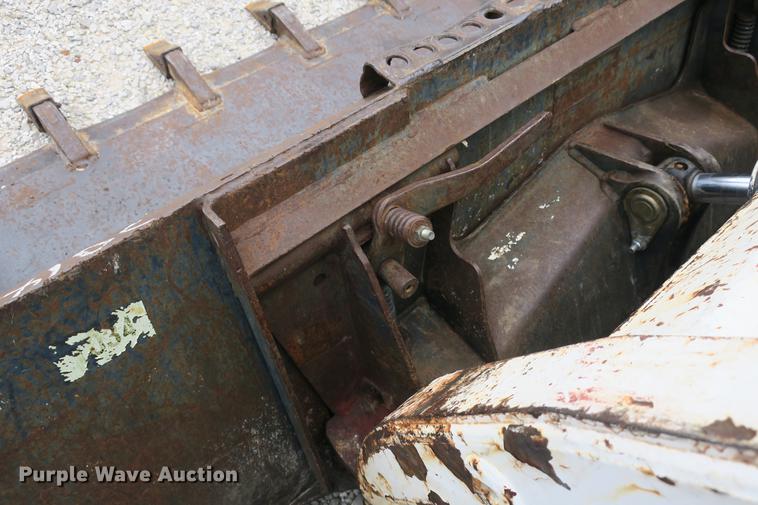image for item DE3796 1999 Bobcat 773 skid steer