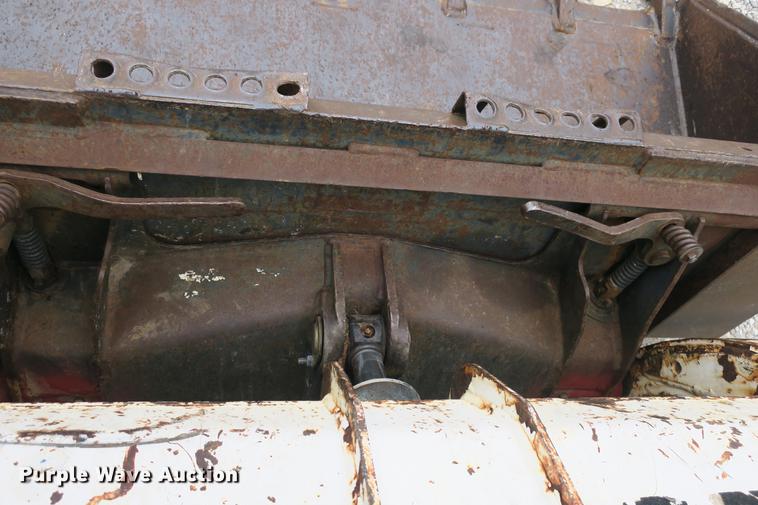 image for item DE3796 1999 Bobcat 773 skid steer