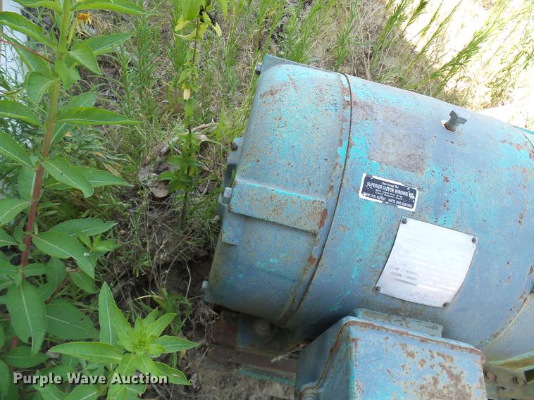 image for item DE5110 Peabody Barnes 200CUE-12 water pump