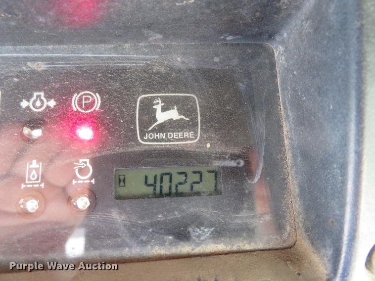 image for item DE6373 John Deere 270 skid steer