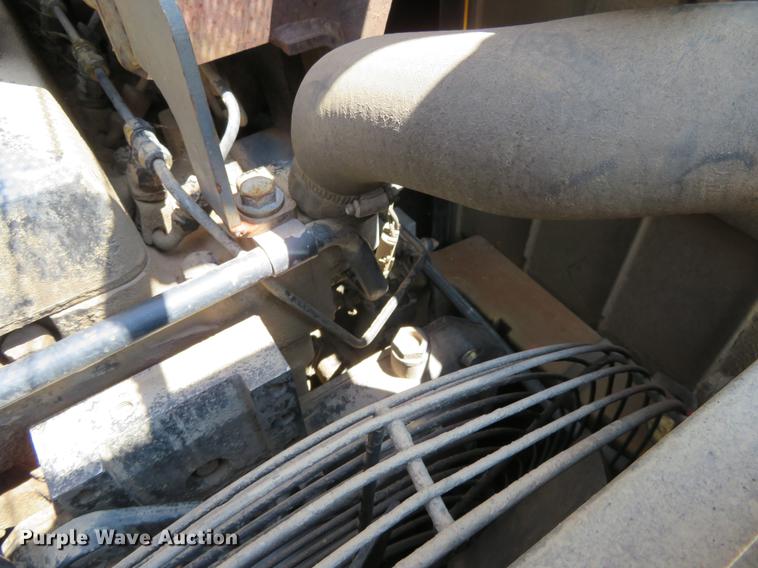 image for item DE6373 John Deere 270 skid steer