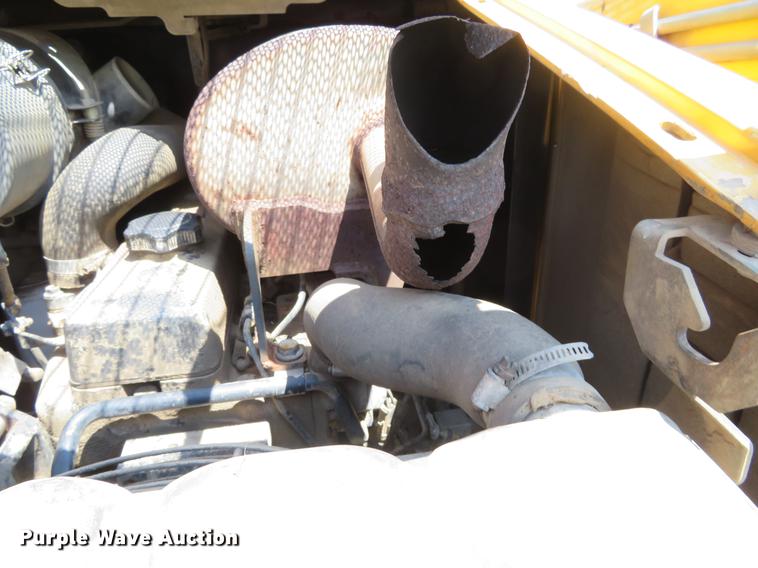 image for item DE6373 John Deere 270 skid steer