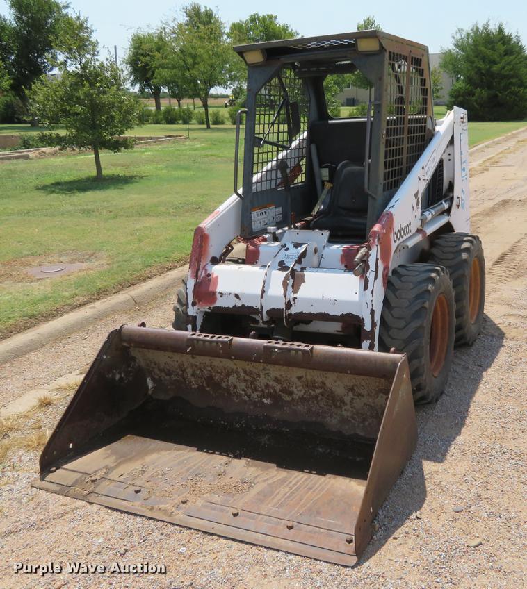 image for item DE6374 1995 Bobcat 753 skid steer