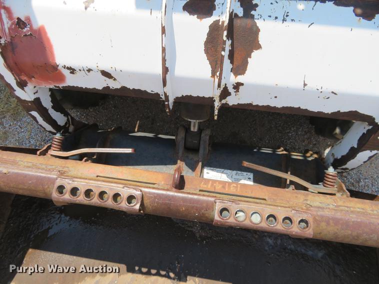 image for item DE6374 1995 Bobcat 753 skid steer
