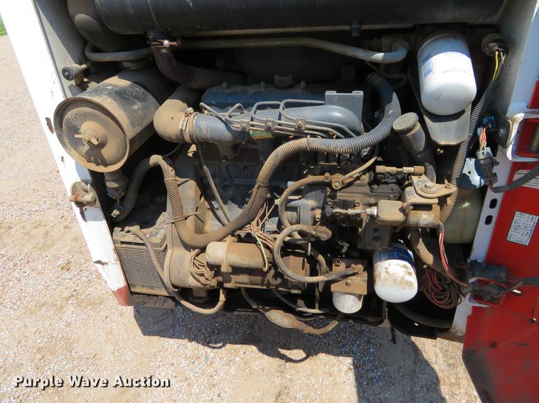 image for item DE6374 1995 Bobcat 753 skid steer