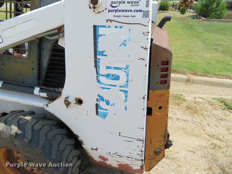 image for item DE6374 1995 Bobcat 753 skid steer