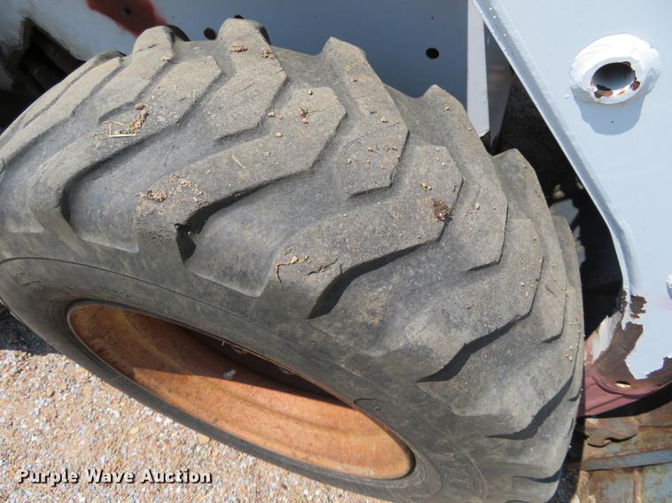 image for item DE6374 1995 Bobcat 753 skid steer