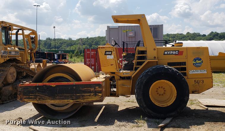 image for item DF2393 Hypac 850B single drum roller