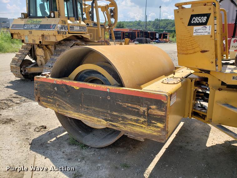 image for item DF2393 Hypac 850B single drum roller