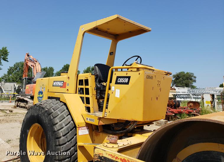 image for item DF2393 Hypac 850B single drum roller