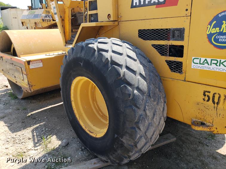 image for item DF2393 Hypac 850B single drum roller