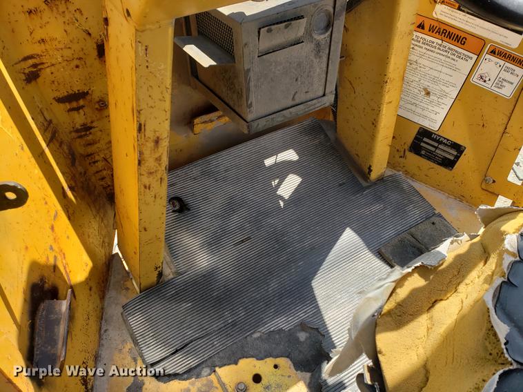 image for item DF2393 Hypac 850B single drum roller