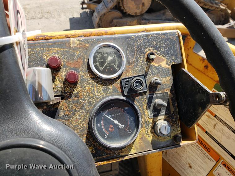 image for item DF2393 Hypac 850B single drum roller