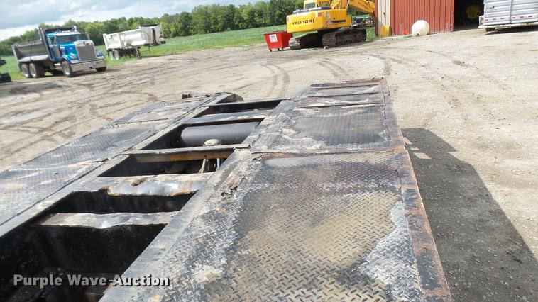 image for item DF3277 1977 Tram low boy equipment trailer