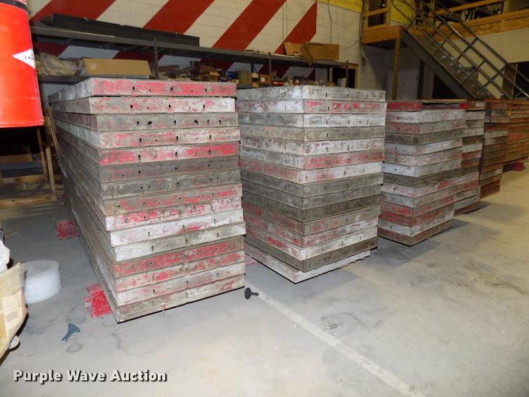 image for item DZ9526 (72) Symon concrete forms