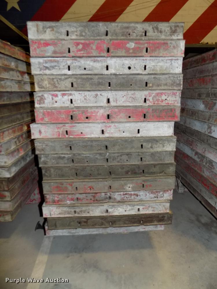 image for item DZ9526 (72) Symon concrete forms